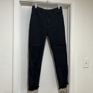 KanCan Size 9/28 Cropped, High-Waisted, Skinny, Black Denim